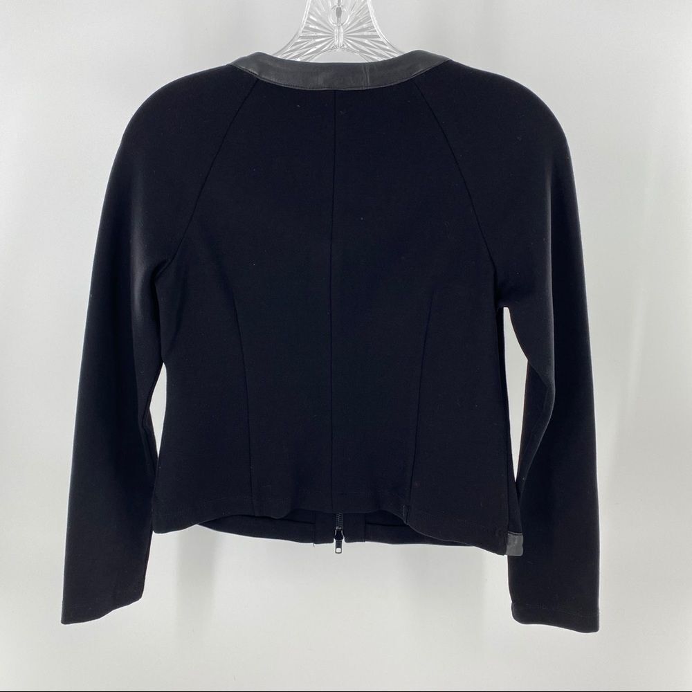 Black Jacket - Picture 2 of 9
